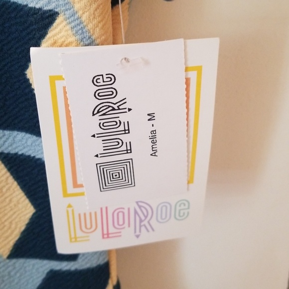 LulaRoe Amelia Dress Size Medium - Picture 3 of 3